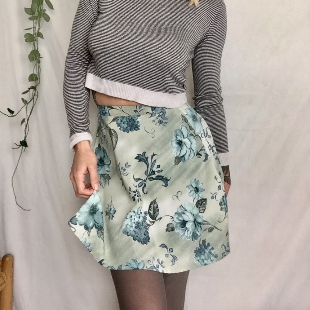 90's Circle Skirt; floral